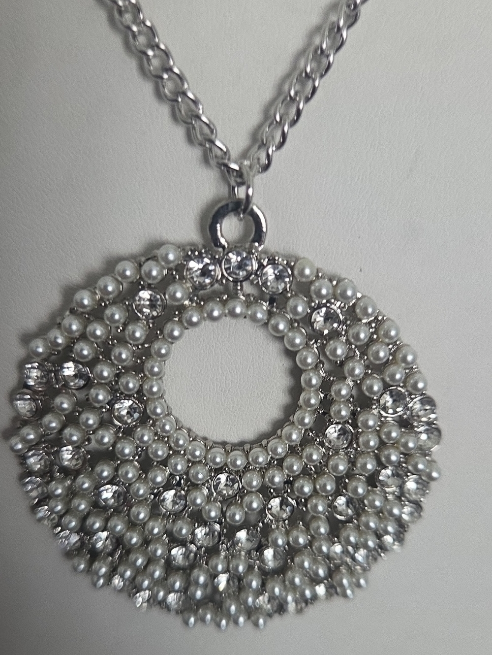 Paparazzi Pearl Panache White Necklace NWT